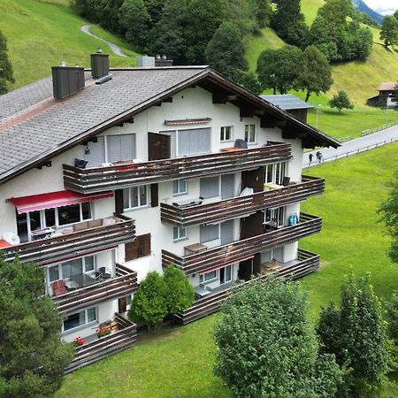 Gemuetliches Appartement Fuer Erholung Und Sport Klosters-Serneus Exterior foto