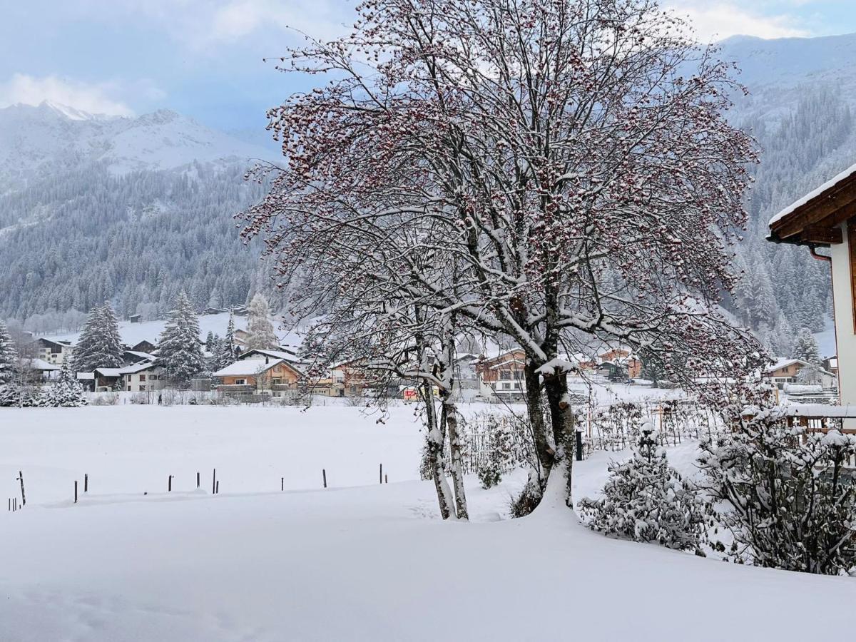 Gemuetliches Appartement Fuer Erholung Und Sport Klosters-Serneus Exterior foto